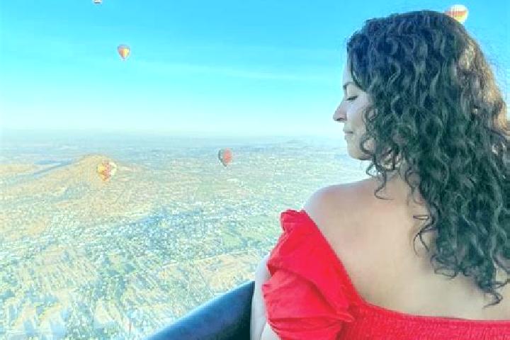 Emily, 37 — Escort in Guayparin, Mexico