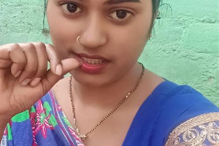 Emily, 37 — Escort in Khargapur, India