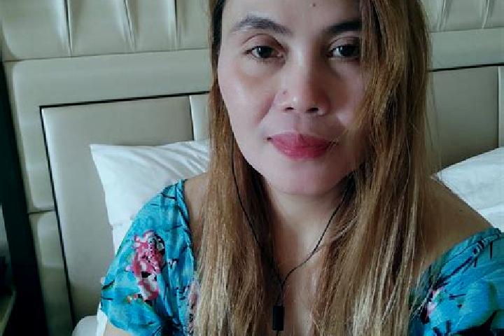Emily, 37 — Escort in Maluanluan, Philippines