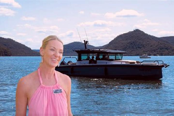 Emily, 37 — Escort in Medina, Australia