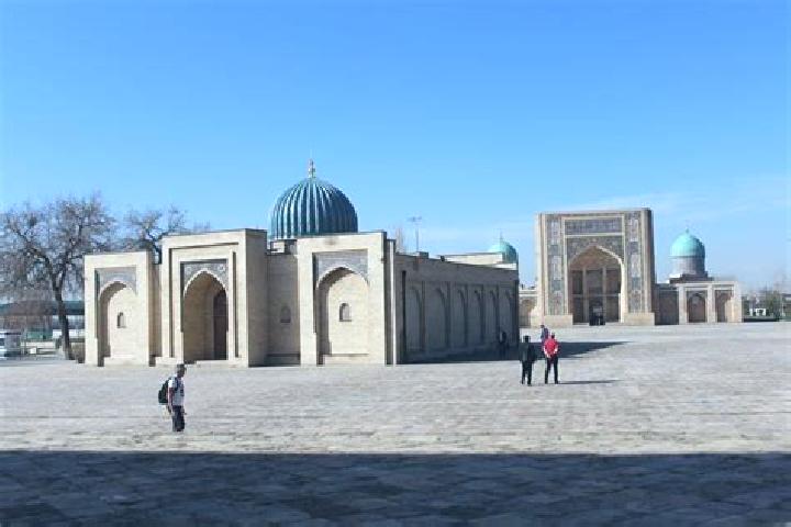 Emily, 37 — Escort in Muborak Shahri, Uzbekistan