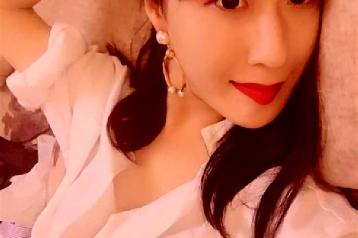Emily, 37 — Escort in Siping, China