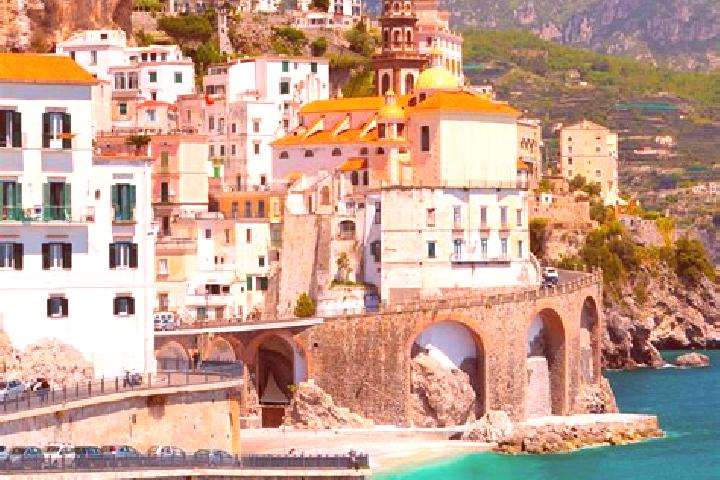 Emily, 37 — Escort in Staffa, Italy