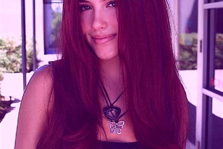 Emily, 38, a auburn dark-eyed caucasian companion based in Srvanampatti. Offering Couples, 69, GFE. Available for incall and outcall, day and evening dates.