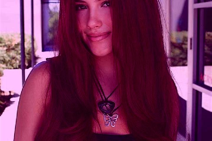 Emily, 38, a auburn dark-eyed mediterranean companion based in Pufesti. Offering BDSM, Party Girl, OWO, Striptease. Available for incall and outcall, overnig...