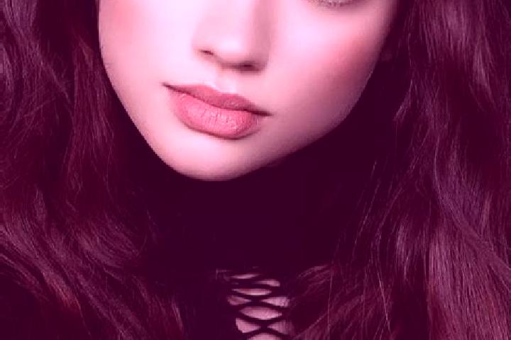 Emily, 38, a brunette dark-eyed european companion based in Pigeon. Offering Deep French Kissing, Tantra, Girlfriend Experience, OWO. Available for incall an...