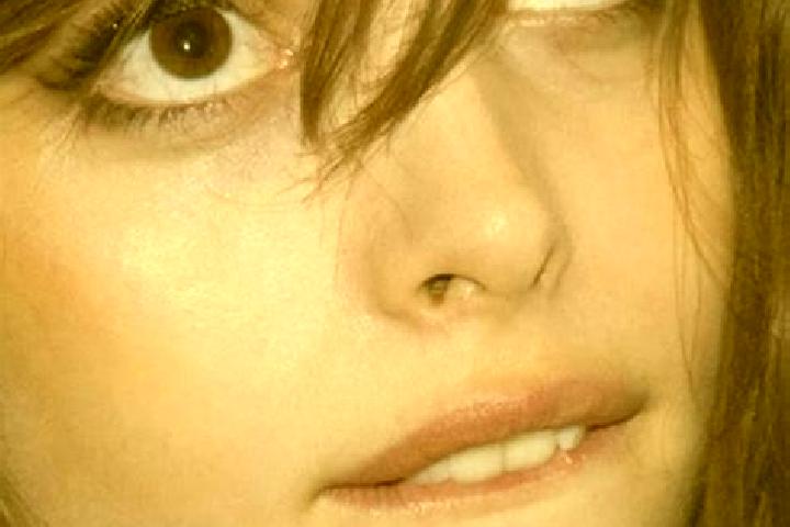 Emily, 38, a chestnut dark-eyed caucasian companion based in Bergvik. Offering A-Level, Fetish, Duos. Available for incall and outcall, day and evening dates.
