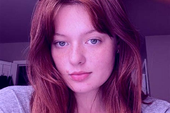 Emily, 38, a red grey-eyed mixed companion based in Zernez. Offering Couples, Massage, 69. Available for incall and outcall, day and evening dates.