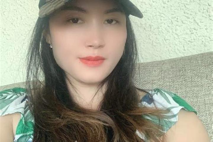 Emily, 38 — Escort in Khanh Hai, Vietnam
