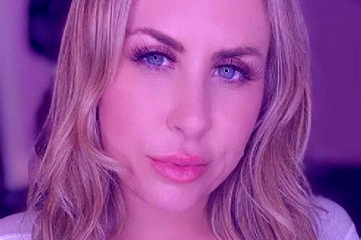 Emily, 38 — Escort in Lake Worth, United States