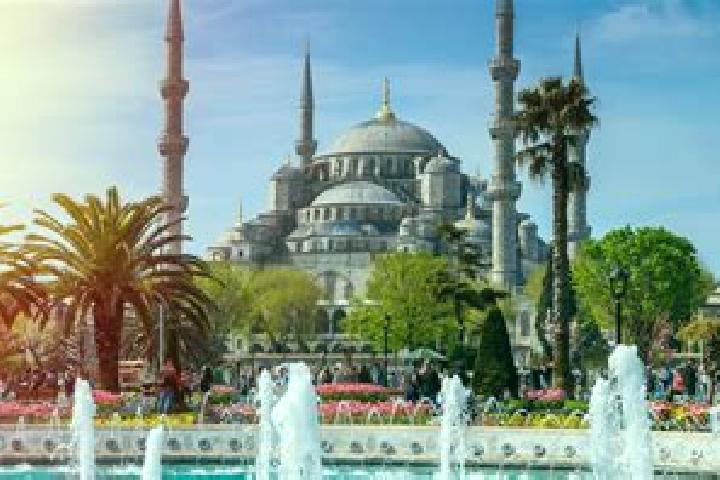 Emily, 38 — Escort in Sultan, Turkey