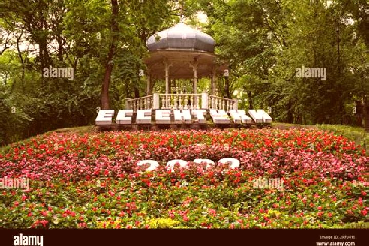Emily, 38 — Escort in Yessentuki, Russia