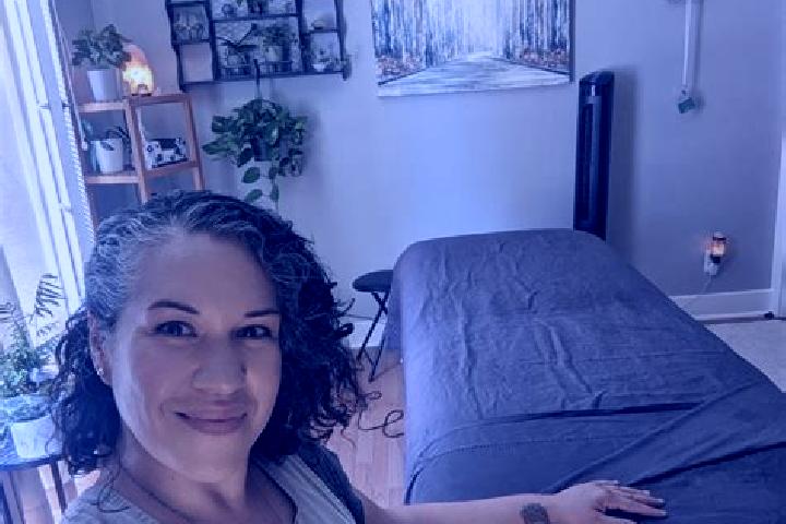 Emily, 39, a brunette grey-eyed mixed companion based in Jesus del Monte. Offering Erotic Massage, Massage, Girlfriend Experience, A-Level. Available for inc...