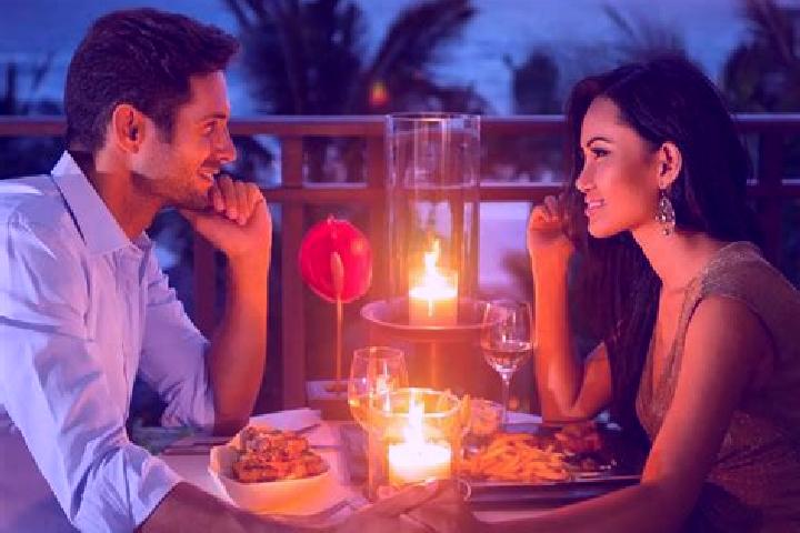 Emily, 39, a red amber-eyed middle eastern companion based in Wulipai. Offering Deep French Kissing, GFE, Massage, Couples, Dinner Date. Available for incall...