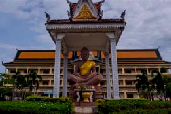 Emily, 39 — Escort in Svay Chek, Cambodia