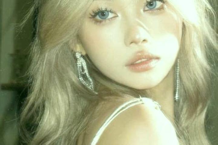 Emma, 20, a blonde blue-eyed asian companion based in Menongue. Offering Tantra, Overnight, A-Level. Available for incall and outcall, overnight bookings ava...