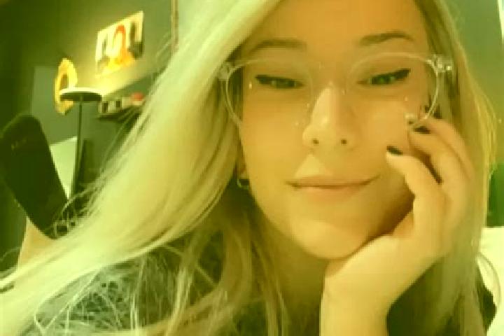 Emma, 20, a blonde grey-eyed asian companion based in Cuchillo Co. Offering CIM, Girlfriend Experience, GFE, BDSM. Available for incall and outcall, day and ...