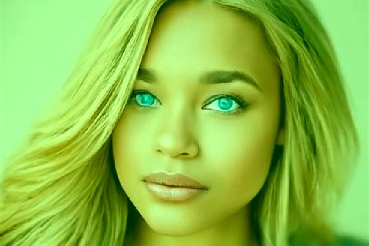 Emma, 20, a dark blonde blue-eyed latina companion based in Flic en Flac. Offering Massage, BDSM, Striptease. Available for incall and outcall, overnight boo...