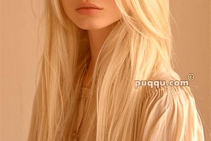 Emma, 20, a platinum blonde blue-eyed asian companion based in Chitaga. Offering Dinner Date, Couples, Tantra. Available for incall and outcall, day and even...