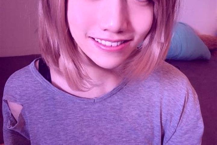 Emma, 20, a platinum blonde brown-eyed indian companion based in Zoshigaya. Offering GFE, A-Level, Fetish, Erotic Massage, Girlfriend Experience. Available f...