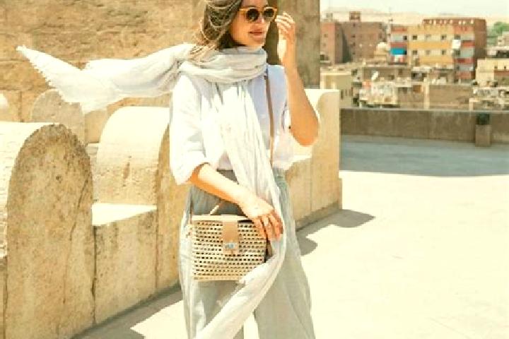 Emma, 20 — Escort in Cairo, United States