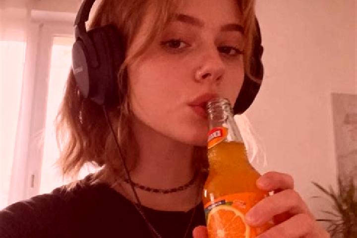Emma, 20 — Escort in Lack, Poland