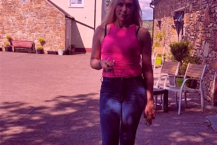 Emma, 20 — Escort in Riverstick, Ireland