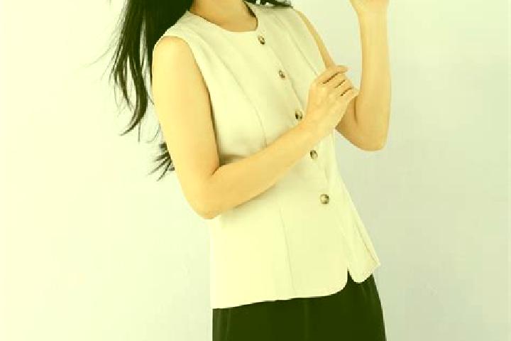 Emma, 20 — Escort in Yana, Myanmar