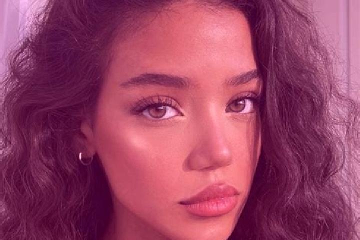 Emma, 21, a black brown-eyed caribbean companion based in Winter Haven. Offering Fetish, GFE, Duos. Available for incall and outcall, day and evening dates.