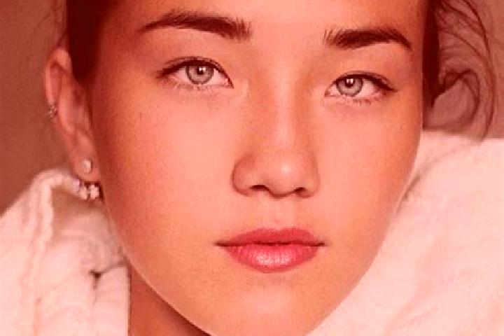 Emma, 21, a black grey-eyed caucasian companion based in Kordlar. Offering Travel Companion, Couples, Striptease. Available for incall and outcall, overnight...