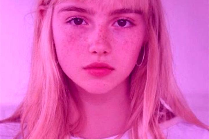 Emma, 21, a blonde brown-eyed indian companion based in Baigecun. Offering Erotic Massage, A-Level, Travel Companion. Available for incall and outcall, overn...