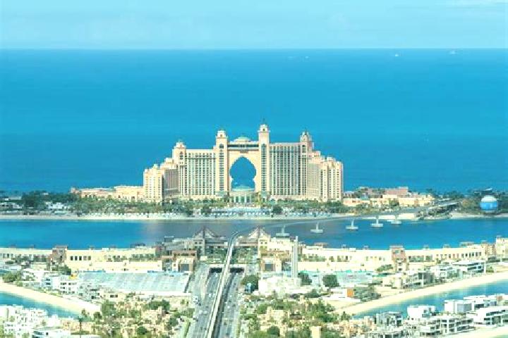 Emma, 21, a dark blonde grey-eyed mediterranean companion based in The Palm Jumeirah. Offering Prostate Massage, Fetish, Deep French Kissing. Available for i...