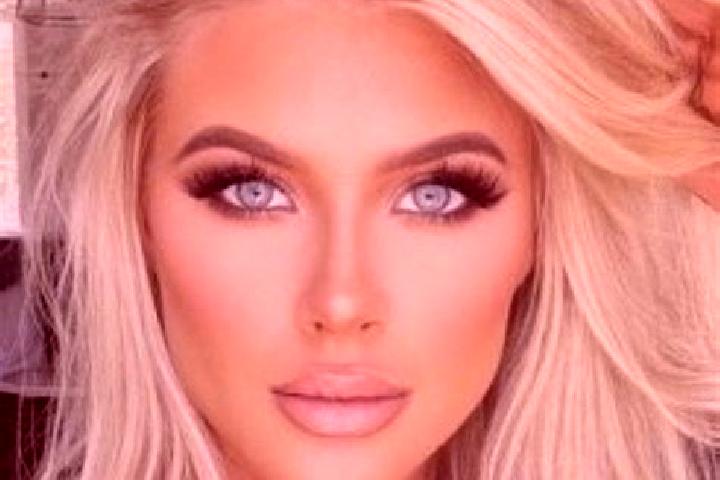 Emma, 21, a platinum blonde brown-eyed european companion based in Sant Ana do Livramento. Offering Girlfriend Experience, 69, A-Level, Erotic Massage. Avail...
