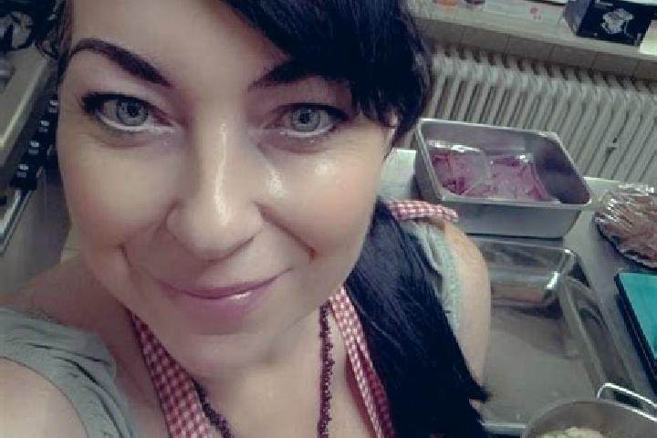 Emma, 21 — Escort in Kleinkahl, Germany
