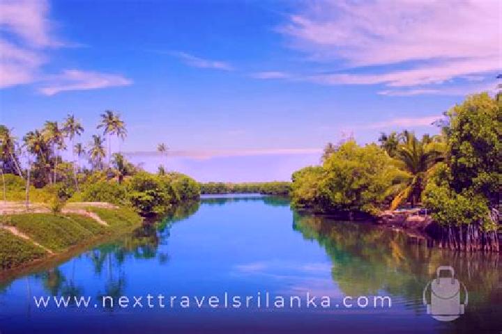 Emma, 21 — Escort in Koggala, Sri Lanka
