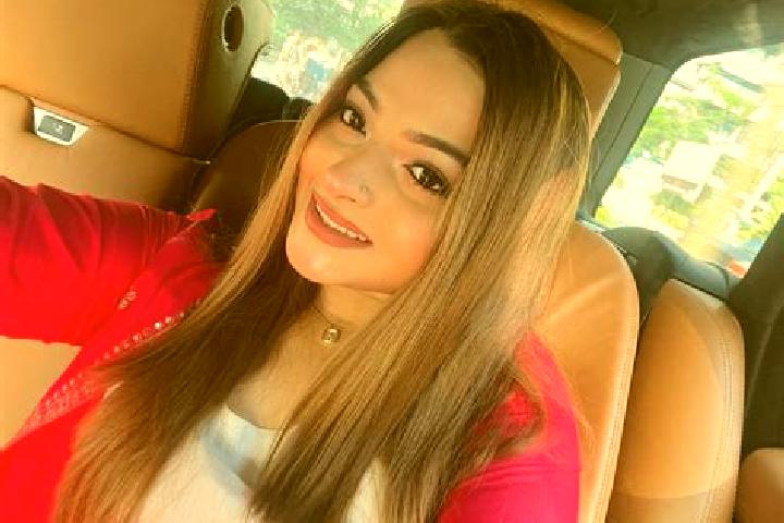 Emma, 21 — Escort in Nahrin, Afghanistan