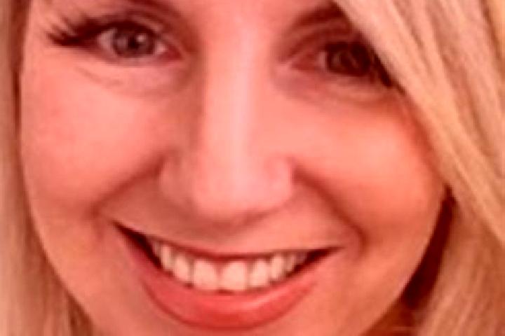 Emma, 21 — Escort in West Arnhem, Australia