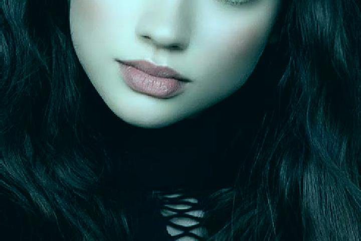 Emma, 22, a auburn dark-eyed middle eastern companion based in Osby. Offering GFE, Erotic Massage, A-Level, Fetish, Roleplay. Available for incall and outcal...
