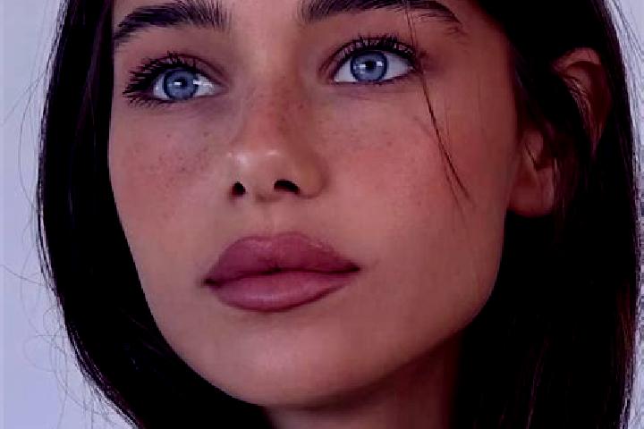 Emma, 22, a brunette brown-eyed indian companion based in Monterubiaglio. Offering OWO, Erotic Massage. Available for incall and outcall, day and evening dates.