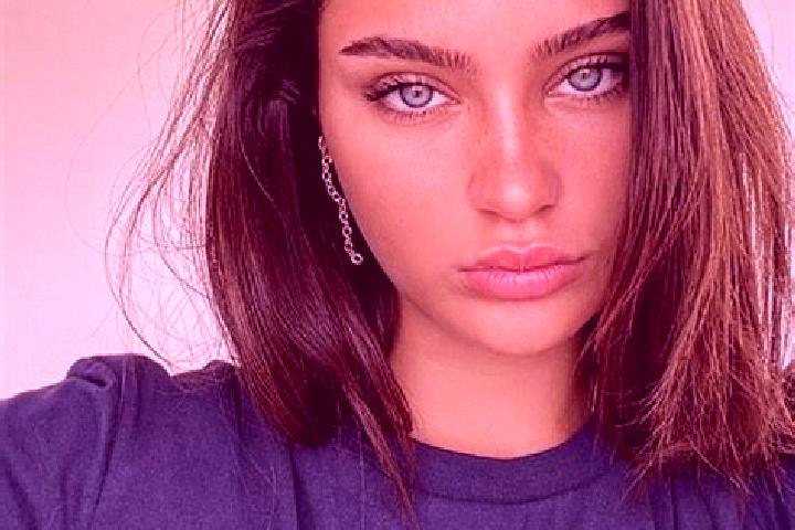 Emma, 22, a brunette dark-eyed european companion based in Hyvinge. Offering Deep French Kissing, Striptease, GFE. Available for incall and outcall, overnigh...