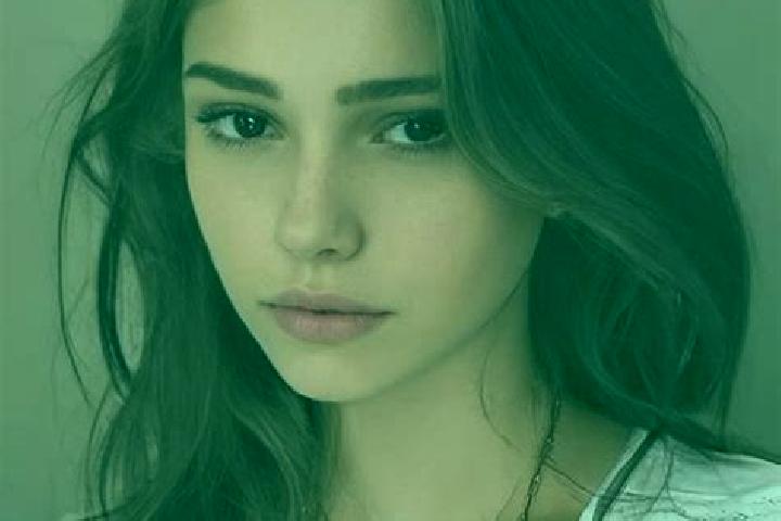 Emma, 22, a brunette grey-eyed slavic companion based in Rypefjord. Offering OWO, Party Girl, Girlfriend Experience, Tantra. Available for incall and outcall...