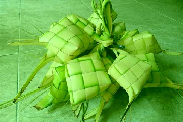Emma, 22 — Escort in Ketupat, Indonesia
