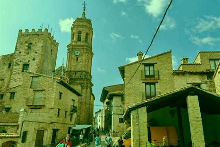Emma, 22 — Escort in La Iglesuela del Cid, Spain