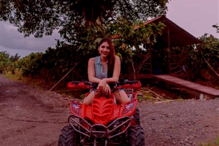 Emma, 22 — Escort in La Troncal, Ecuador