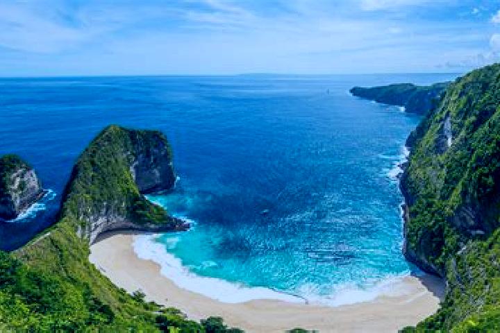 Emma, 22 — Escort in Sendangharjo, Indonesia