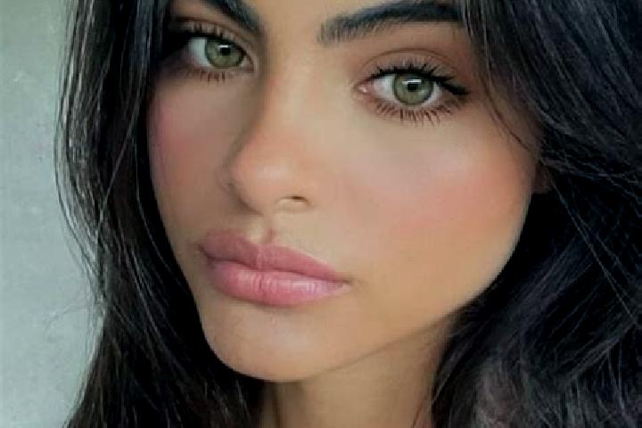 Emma, 23, a black dark-eyed european companion based in Pardeeville. Offering Striptease, Girlfriend Experience, Domination, Roleplay. Available for incall a...