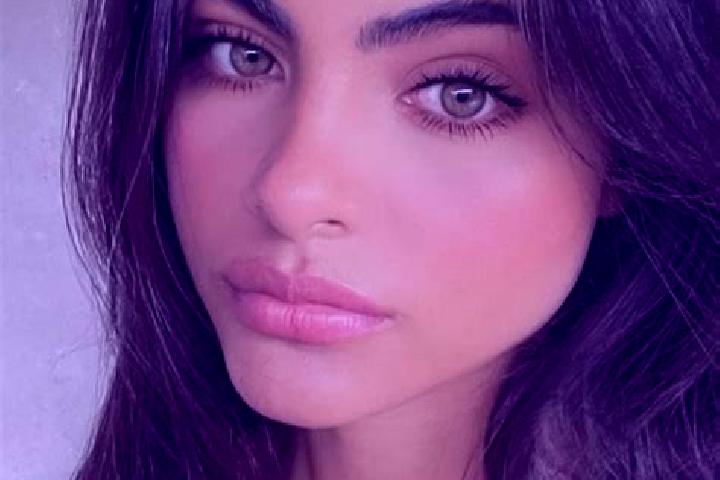 Emma, 23, a dark blonde green-eyed middle eastern companion based in Corigliano Calabro. Offering GFE, A-Level, Domination. Available for incall and outcall,...
