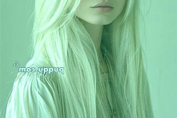 Emma, 23, a platinum blonde blue-eyed latina companion based in Talkau. Offering Fetish, Dinner Date, BDSM. Available for incall and outcall, day and evening...
