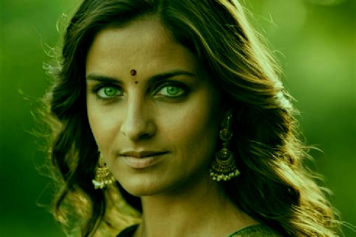 Emma, 23, a red green-eyed indian companion based in Sablonnieres. Offering Tantra, BDSM. Available for incall and outcall, overnight bookings available.