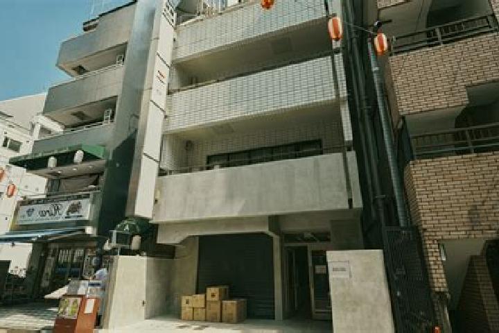 Emma, 23 — Escort in Hamamatsucho, Japan